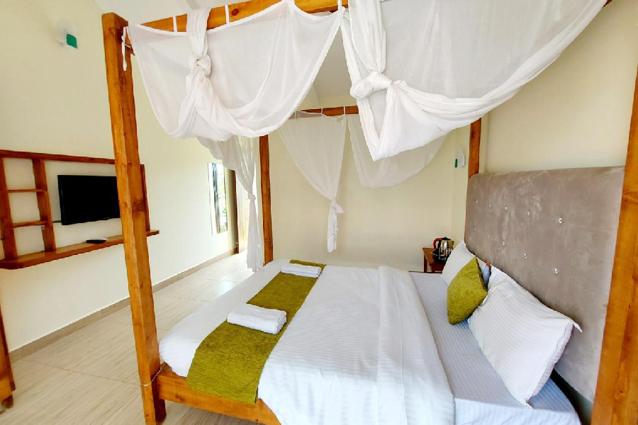 Suite / Family Room